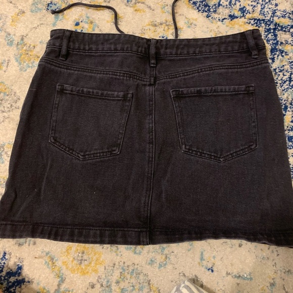 Black jean skirt by Kendall and Kylie - Picture 2 of 2